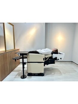 【クリームバス頭浸浴/ウルトラファインバブル】シャンプー移動なしの高級チェアーで癒しの時間を…♪