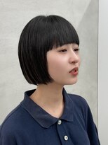 レヴィア(REVIA)&nbsp;レディース切りっぱなしボブスタイル