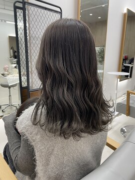 グランツ(Glanz) ミルクティーベージュ/透明感カラー/髪質改善/大和八木駅/学生/