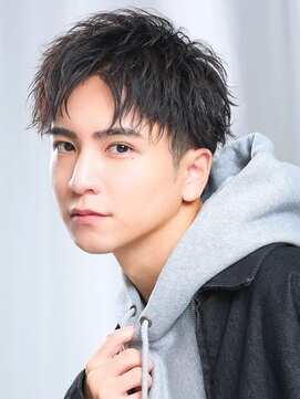 リップス 表参道店(LIPPS) アップバングショート【ツーブロック刈り上げ黒髪】