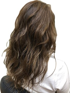 ビオラス(VIOLUS) セミロング