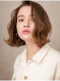 シャンパンベージュ外ハネくびれヘアかきあげボブX上尾20代30代