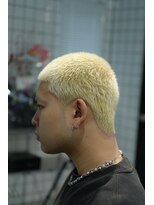 ヘア アトリエ ホロウ 堀江(HAIR ATELIER HOLLOW) Blond Buzz《ブロンドボウズ》