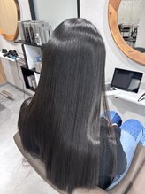 リジー 京橋(LYZY)