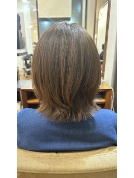 ムーア(MUA) ツヤ☆アッシュベージュ