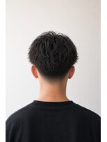 アーダーヘアーサロン 鯖江店(ADER HAIR SALON)&nbsp;ツイスパ波巻きパーマ×フェードショートで無造作束感ビジネスス