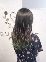 シュパーブ(SUPERBE) グレージュ☆ビビッドグリーングラデーションカラー