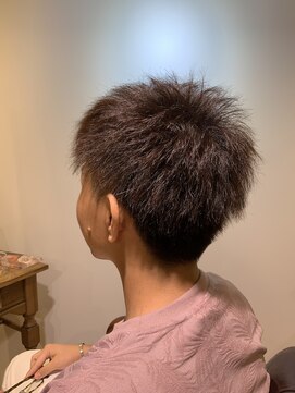 ユーネリー(U-NERY) 刈り上げツーブロショート