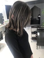 キング 枚方店(K!ng)&nbsp;スジ感たっぷりの外ハネハイライト