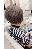 女性らしい丸み☆ショートボブ