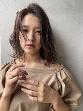 ステラ(stella) シナモンベージュ【和田常経】