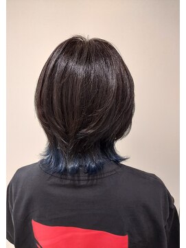 ビューティーマーケット アングゥ イオンモール名取(BEAUTY MARKET ungu) ブルー×ウルフ