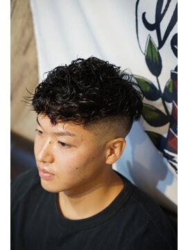 バーバーショップノア(BARBERSHOP NOR) スペインカール