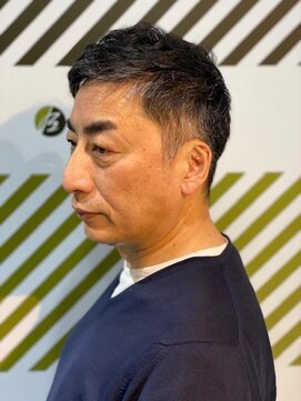 バーバーバー 四谷(BARBER-BAR) ワンセクションアップバンクショート