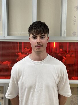 メリケンバーバーショップ トーキョー(MERICAN BARBERSHOP TYO) BURG 【グランジ/スペインカール/ショートマッシュ】