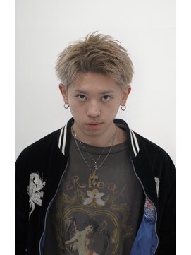 クロムトウキョウ ザ バーバー 新宿本店(CHROM TOKYO the Barber) スパイキーショート