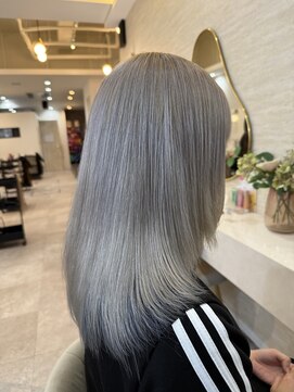 ラビス クローバー(Lovis clover) 前髪/アンブレラカラー/こなれミディ/韓国マッシュ