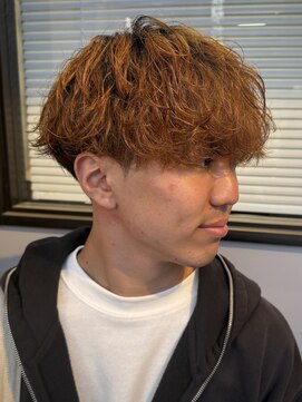 スウェルホワイト(SWELL WHITE) シャドウパーマ　カルマパーマ　ニュアンスパーマ　シースルー