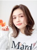 ミディアムレイヤー 美髪 透明感 イメチェン くびれ 髪質改善