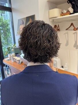 トンプソンストリート 番町(THOMPSON ST.) メンズ/波巻きパーマ/シャドウパーマ/ウルフ