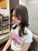 ヘアールーム プリズム(Hair room Prism) センターパートロング