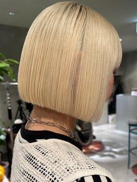 ハウ 心斎橋(how) ブリーチ×ブロンド×ハイトーン×ダブルカラー×ボブ×ミニボブ