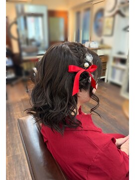 ワンイレブン 新橋銀座口(ONE_ELEVEN) ハーフアップ