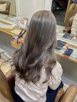 テトラ バイ ネオリーブ 横浜西口店(tetra by neolive)&nbsp;透明感グレージュ　ハイトーン　ケアブリーチ　横浜N