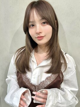 レイヤーカット　フェイスレイヤー　顔まわりカット　韓国ヘア