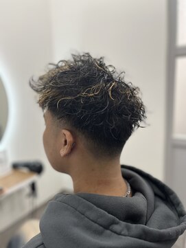 テーラヘアー 板橋店(TELA HAIR) 激強ツイストフェード×ハイライト♪