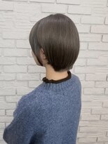レーベン(Leben) #グレージュカラー #ブリーチ