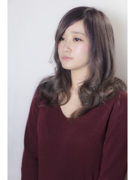 アスイン(asuin) ゆる巻きアッシュスタイル