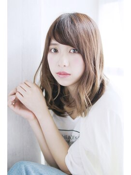 プリズム ヘアーデザイン みずほ台店 Aラインのミックスカール