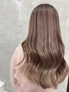 アイス(ice) ピンクベージュ/波巻き/フレッシュ/カール/艶髪/オンブレ