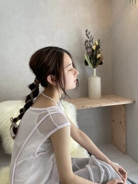 ヌイ サンノミヤ(nui sannomiya) フェミニンロング