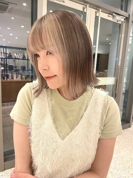 ルーイ(LOUIE) ...  greige × white beige  ...