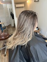 ジジ アドラーブル ヘア サロン(JiJi ADRABLE HAIR SALON)&nbsp;バレイヤージュ　白髪ぼかし　50代　60代