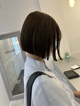 マチルダ(Matilda) 切りっぱなしbob