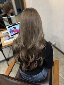 ルナバイルヴェール(LUNA by LeVert) オリーブグレージュ