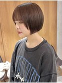 小顔ショートボブ前下がりボブ大人かわいい透明感マロンベージュ