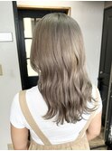 シアーベージュミディ