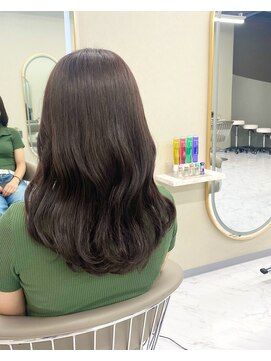 リノ 金山(Rino) 韓国風/レイヤーカット/ワンホン/韓国