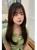 ネオリーブ クーロ(Neolive curro) 韓国前髪顔周り×ハッシュレイヤー 暗めカラー/酸性ストレート