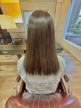 ビーズ ノイ(BEE´Z NEU) デザインカラー髪質改善ストレート9.10