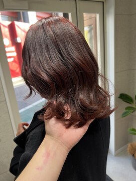 サイ(PSY) 暗髪からブリーチなしダブルカラー/高発色ピンク/池袋/池袋駅