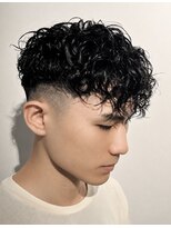 ブラッシュ アップ(Brush Up) スペインカール×フェード