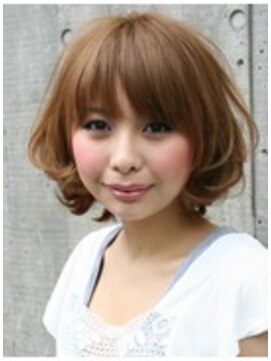 ヘア サルーン マイア 町田駅店(hair saloon maia) ショート ボブスタイル 3 エアリーマッシュボブ