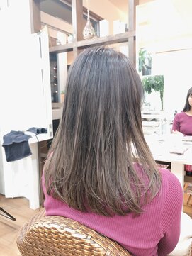 マークス(marks) バレイヤージュグレージュカラー