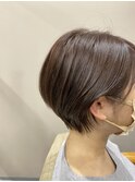 20代30代40代大人ショートボブイルミナカラー耳かけ