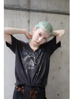 ヒメル(HML U/2A)&nbsp;クール&キャッチーなペールトーンショート